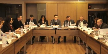 Sulmet e Ramës për gjyqësorin, reagon Shoqata e Prokurorëve: Respektoni pavarësinë e drejtësisë