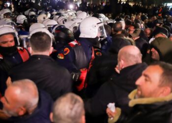U arrestuann në protestën e opozitës së 10 Shkurtit, lirohen 14 protestuesit
