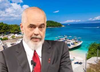 Si po zhvillohet turizmi në Shqipëri në kurriz të mjedisit, rreziqet e mbindërtimeve dhe erozionit