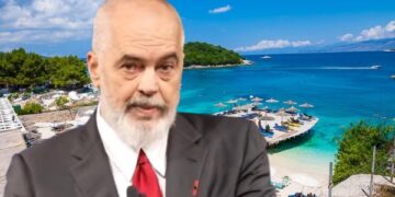 Si po zhvillohet turizmi në Shqipëri në kurriz të mjedisit, rreziqet e mbindërtimeve dhe erozionit