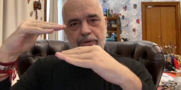 Rama akuzon gjyqtarët: Keni shkuar në GJK për të rritur pagat edhe për ata që ishin gjakpirësit e drejtësisë