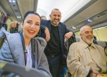 Eurostat: Tirana mbetet e parafundit në Europë për transportin më të keq publik, na e kalon vetëm…