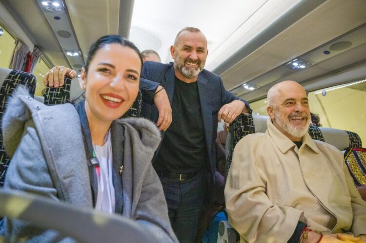 Eurostat: Tirana mbetet e parafundit në Europë për transportin më të keq publik, na e kalon vetëm…