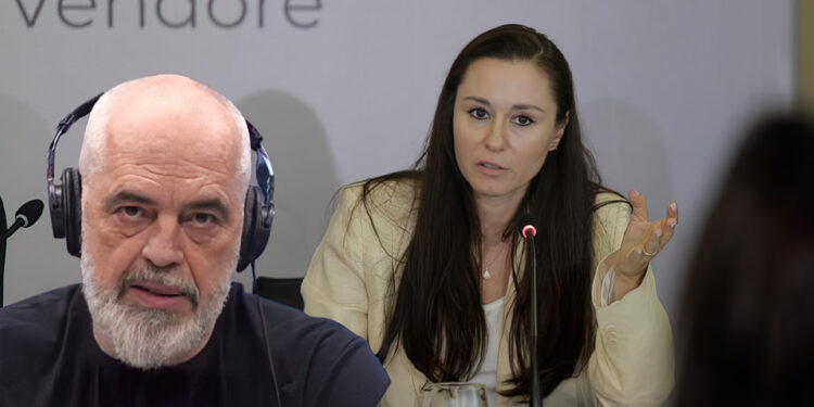 Kadastra e Vlorës vjen në Tiranë, punonjësit që kundërshtuan pushohen nga puna