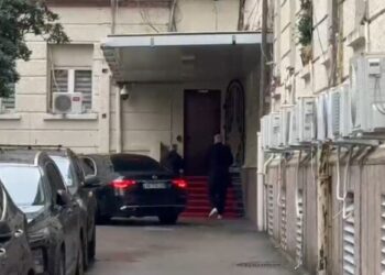 Rama mbledh grupin parlamentar para udhëtimit për në Bruksel, i bashkohet edhe Balluku