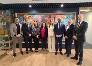 Tabaku me kongresmenët amerikanë: Ndikimi e grupeve kriminale në politikë ndikon në mbajtjen e zgjedhjeve të lira