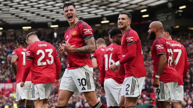 Manchester United fiton me Fulham me gol në minutat shtesë