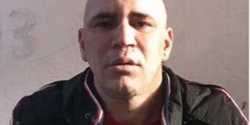 Fshehu plagosjen e të dashurës së nipit, kush është personi i arrestuar sot në Sauk