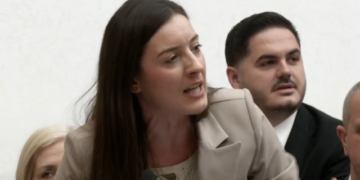 “Zar i Belindës!” Zegjineja shpërthen ndaj Bardhit: Berisha nuk të hoqi vetëm që mos më bënte qefin mua, o purtekë domatesh