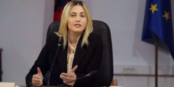 ”Po ra Belinda bie edhe Rama”, Zhupa: Kuvendi po pengon drejtësinë, të mblidhet menjëherë Këshilli i Mandateve