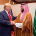 Trump për Princin e Kurorës së Arabisë Saudite: Nuk e mendoi se do të më puthte pr*panicën…