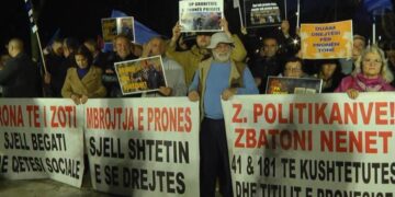 Akuzojnë Bashkim Ulajn se po u grabit pronat për resortin, banorët e Rrjollit para Kuvendit