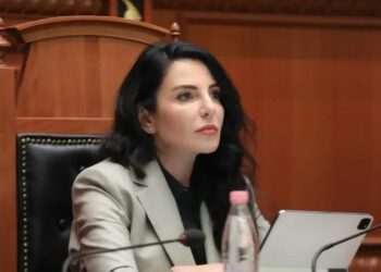 PS nuk lejon arrestimin e Ballukut, Komisioni Europian: Vendimi i takon Kuvendit