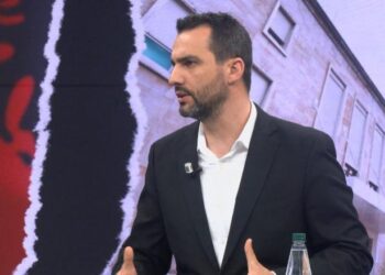 ‘Të dërguarit e Ramës më ofruan 3 poste’, Lapaj: Sfidoj kryeministrin ta mohojë