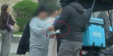 Skandal/ Të miturit në Tiranë porosisin “Vape” me delivery te Wolt. Mjekët: Krijon varësi!