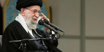 Pas eliminimit të Khameneit, vriten vajza, dhëndri dhe mbesa e liderit suprem