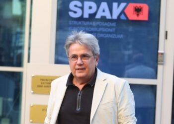 Tenderi 700 mijë €, GJKKO çon për gjykim Benet Becin dhe gruan e Evis Berberit, në gjyq edhe 6 zyrtarë të KESH