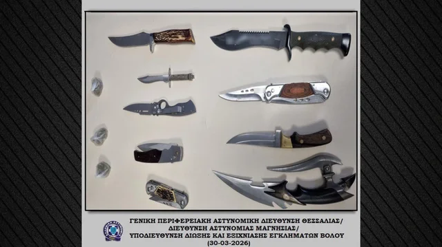 Gjatë sherrit, 27-vjeçari shqiptar qëllon me thikë në sy një shtetas grek