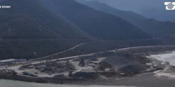 Marrja e inerteve nga lumenjtë, vetëm 9 kompani të licencuara, por në terren operojnë me dhjetëra