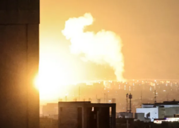 Irani sulmon me raketa mbi Tel Aviv! 5 të plagosur dhe shkatërrime të mëdha