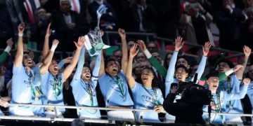 Manchester City ngre kupën e Ligës së Anglisë, mposht Arsenalin