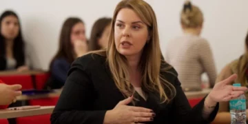 Gjykata e Posaçme liron nga arresti në shtëpi ish-zv.drejtoreshën e AKSHI-t