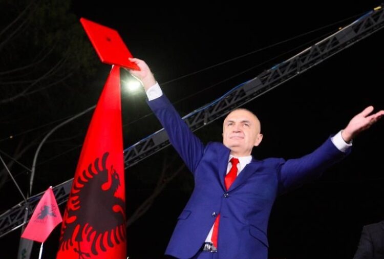 Ilir Meta përkujton protestën e 2 Marsit: Kur bien institucionet, ngrihet populli