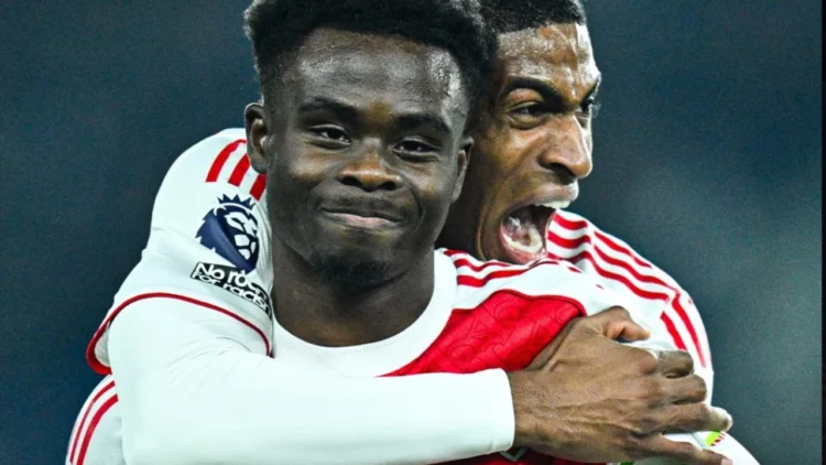 Nottingham-i ngadalëson City-n në ndjekjen e Arsenalit, që fiton sërish