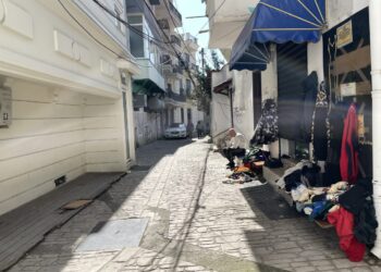 Jo vetëm protesta/ Banorët e Durrësit ndjekin rrugën ligjore kundër projektit që po u prish banesat