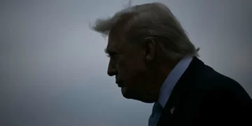 Ultimatumi i Trump ndaj Iranit: 48 orë për Hormuzin, ndryshe goditen termocentralet