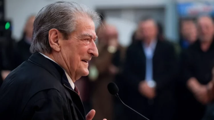 “Të mblidhemi para Parlamentit”, Berisha shpall vendin e protestës së radhës