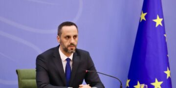 Lamallari merr detyrën e Ministrit të Brendshëm: Rikthehem në shtëpi!