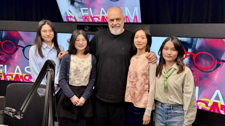 Rama si Enveri/ Pasi u prish me BE-në hedh sytë nga Kina: Në podcast me zyrtaret e Ambasadës kineze