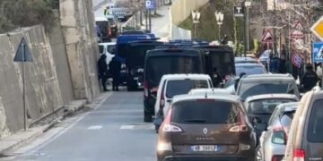 Operacioni i SPAK për grupin e Hajrullës, arrestohet dhe një ish-efektiv në Zvicër, dyshime për dekonspirim
