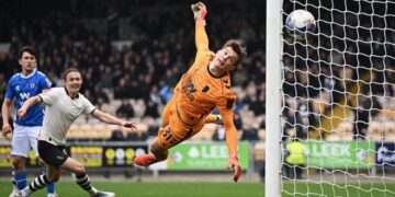 Klubi i fundit në kategorinë e tretë eliminon ekipin e Granit Xhakës dhe kap çerekfinalet e Kupës FA