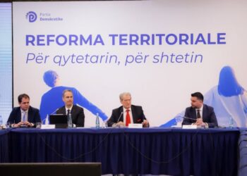 Berisha propozon rikthimin e komunave në zonat me mbi 1300 banorë