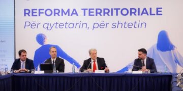 Berisha propozon rikthimin e komunave në zonat me mbi 1300 banorë