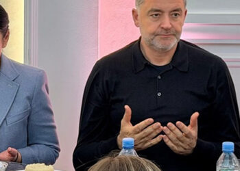 Pasi i shpëtoi burgut për milionat e vjedhura, Balluku fal gjynahet Natën e Kadrit