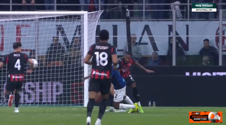 VIDEO/ Momenti që ndezi derbin, Interi proteston për penallti në fund