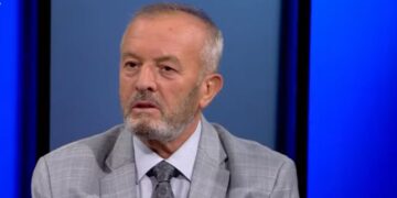 Skandali me çmimin e naftës, Sejdarasi: U shtrenjtua që në ditën e dytë të luftës, çmimet i rrit vetëm Rama