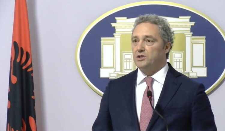 “Pas datës 20 s’ka analiza në QSUT!”/ PD kërkon interpelancë me ministren e Shëndetësisë, Spahia: Të hetohet koncesioni i Sterilizimit!