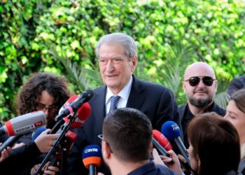 Berisha: Asgjë nuk e shpëton Ramën nga banka e të akuzuarit, shqiptarët do t’i tregojnë vendin