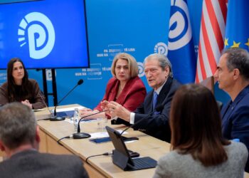 Arsimi në krizë! Berisha: Përgjysmohet numri i nxënësve, as pushtuesit nuk e shkatërruan këtë vend sa antikombëtari Rama