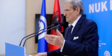 Berisha: Më 17 Prill shqiptarët duhet të marrin në dorë fatin e tyre dhe të vendit