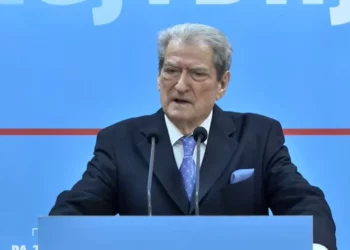 Berisha: Adriana Kalaja është kërcënuar me jetë pasi denoncoi Ramën dhe bashkëshorten e tij