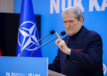 “Tradhtuan votuesit”, Shkarkimi i dy këshilltarëve që mbështetën Salianjin, Berisha: Shkonin vetëm për të marrë rrogën