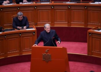 Berisha: Do votoni kokëvarur që Lubia të shkojë në burg! Koha e diktatorëve ka ikur, shqiptarët janë zgjuar