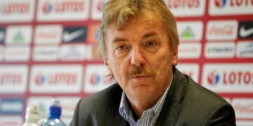 Legjenda Boniek: Humbja me Shqipërinë do të shkaktonte një tërmet në futbollin polak