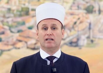 Nesër Fitër Bajrami/ Kreu i KMSH-së uron besimtarët myslimanë: Kjo ditë është moment bashkimi
