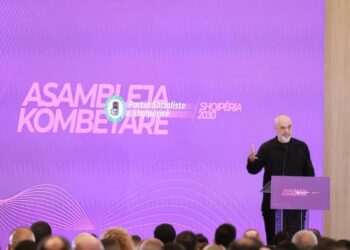 Drejtuesit e rinj të PS në 12 qarqet, Rama i beson Ballukut sërish drejtimin e Fierit